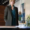beth dutton black coat