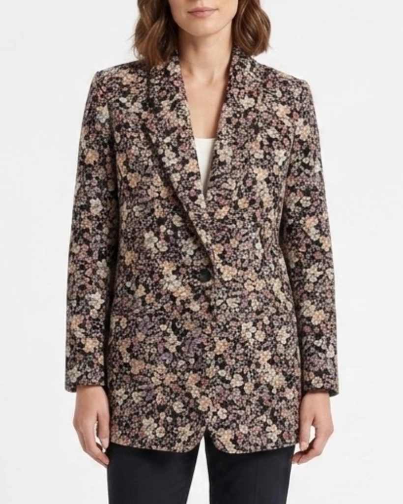 Alternative view of Yellowstone S05 Beth Dutton Floral Wool Coat