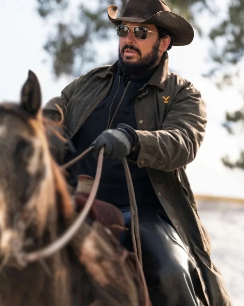 Yellowstone S03 Rip Wheeler Long Black Leather Coat - Image 5
