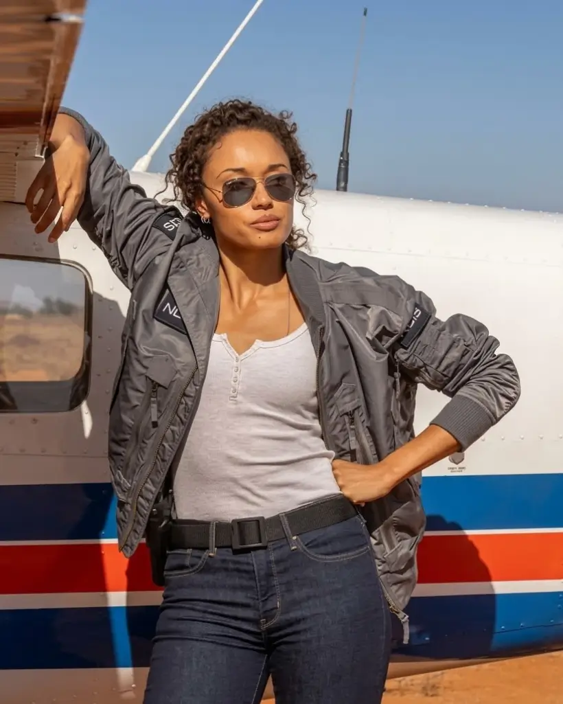 olivia swann gray jacket