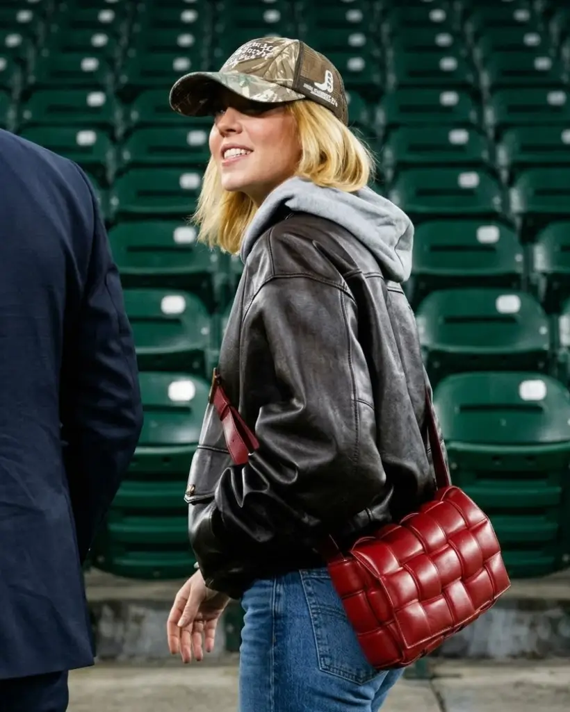 Sydney Sweeney Sporting CP v GD Black Leather Jacket - Image 5