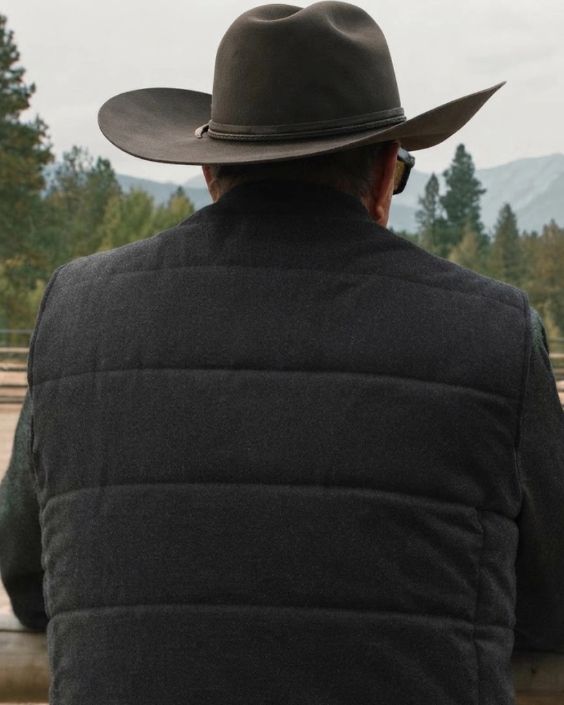 Alternative view of Yellowstone S05 John Dutton Black Puffer Vest